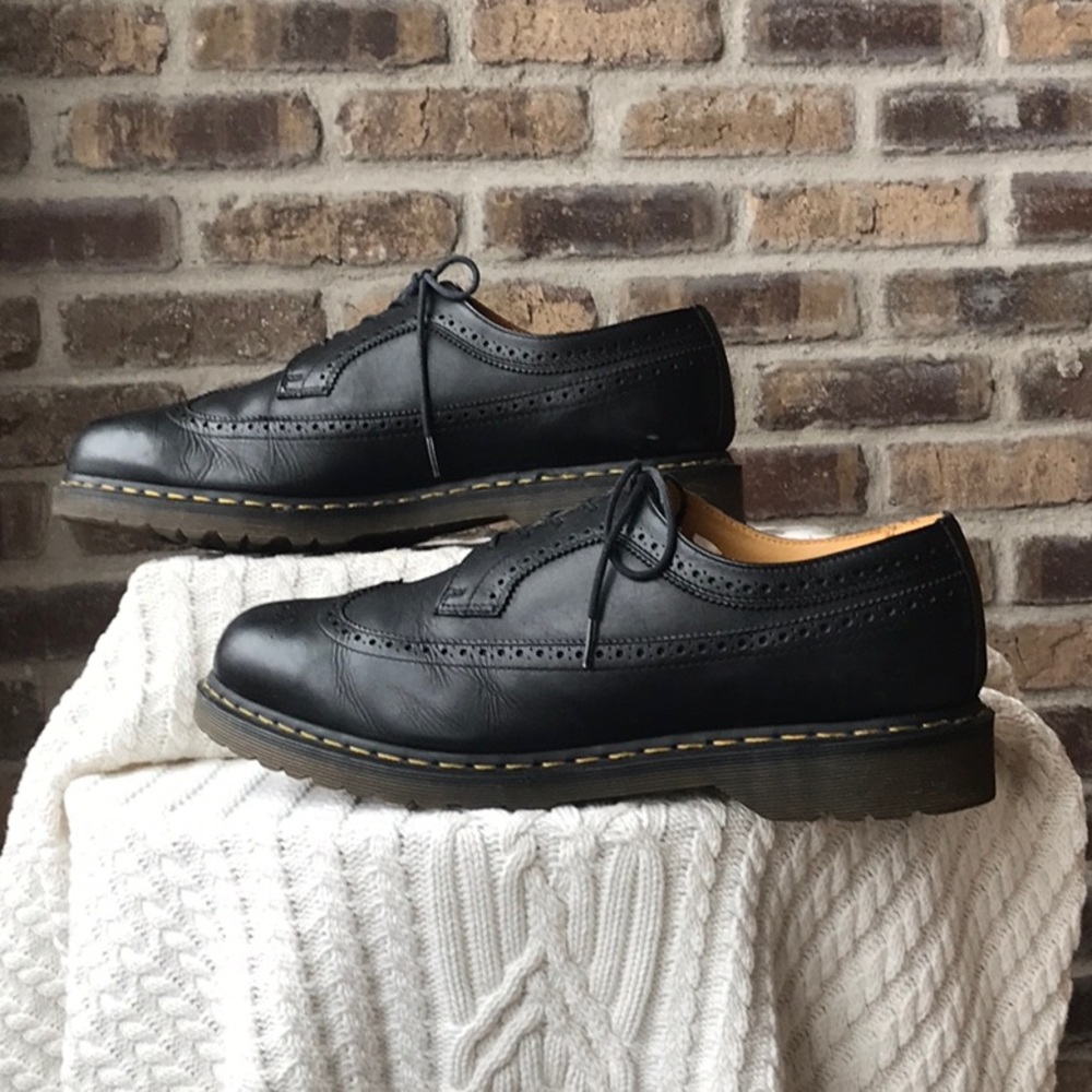 Dr Martens Wing Tip Size 16